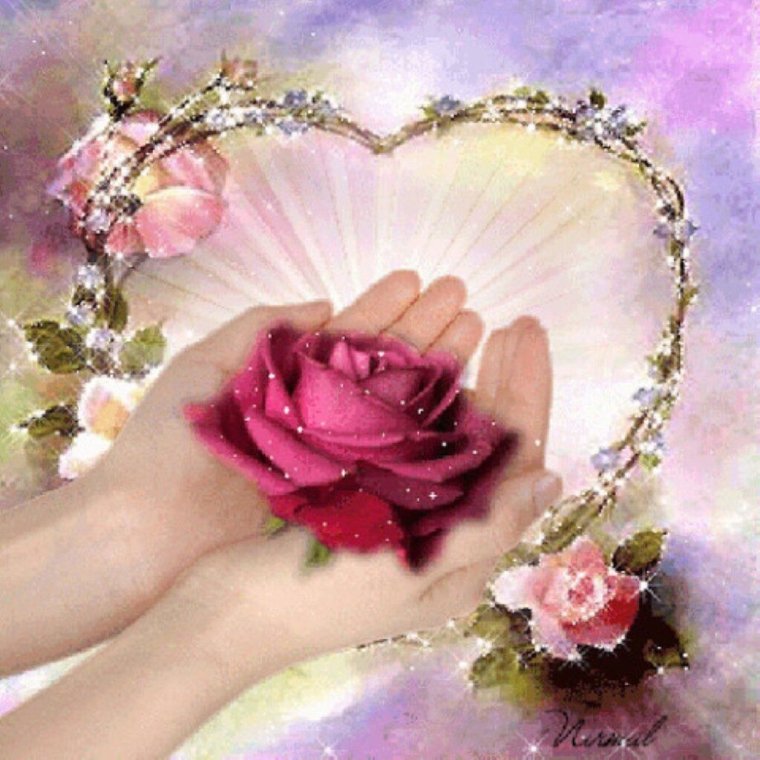 Ладошки держат сердце