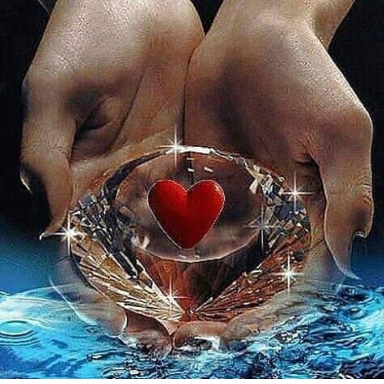 Открытка из ладошек на день рождения