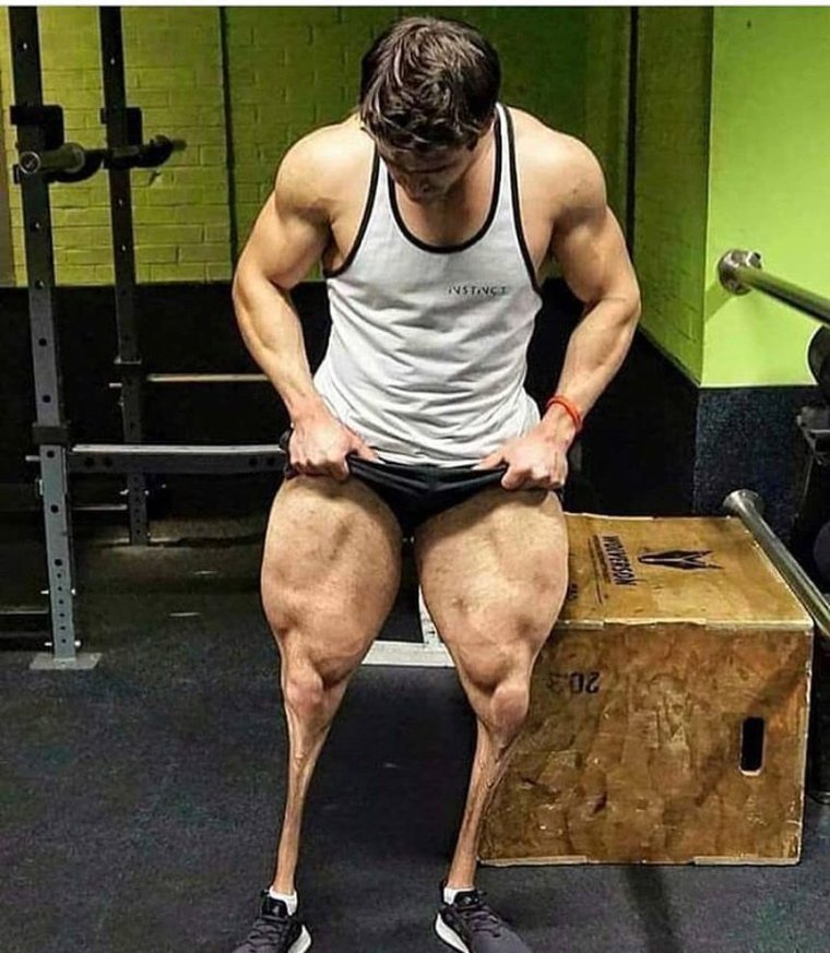 День ног демотиватор