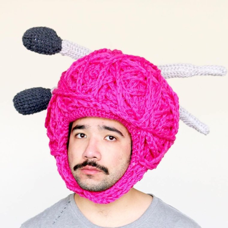 Креативная шапка