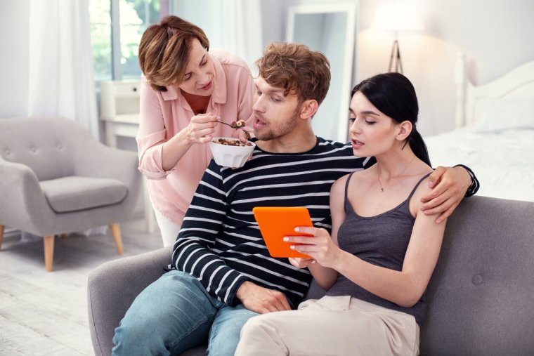 Маменькин сынок