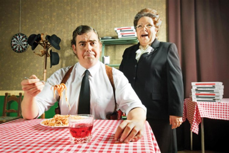 Водонос адам Сэндлер