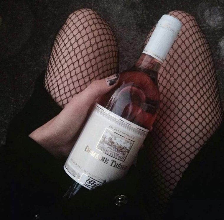 Алкоголь Эстетика в руках