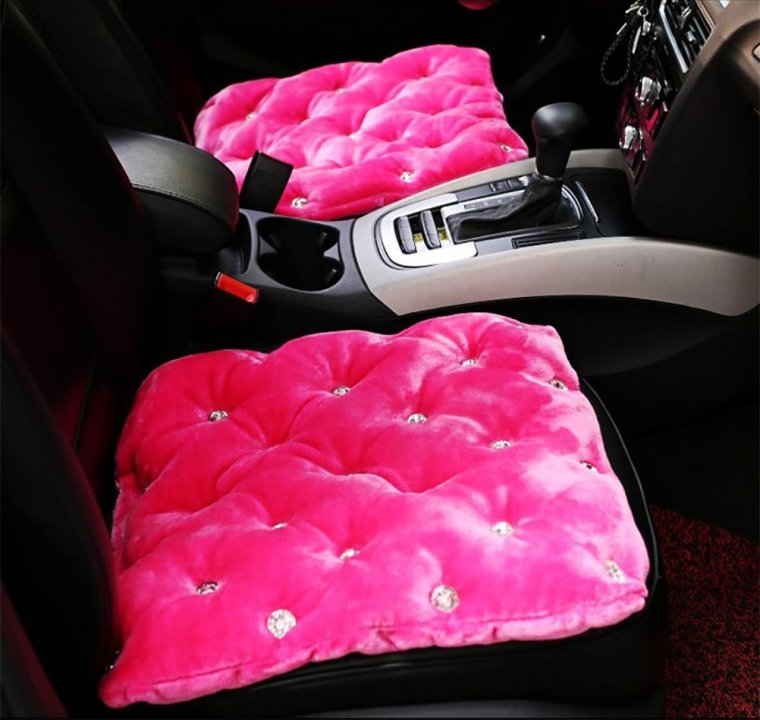 Аксессуары для машины женские