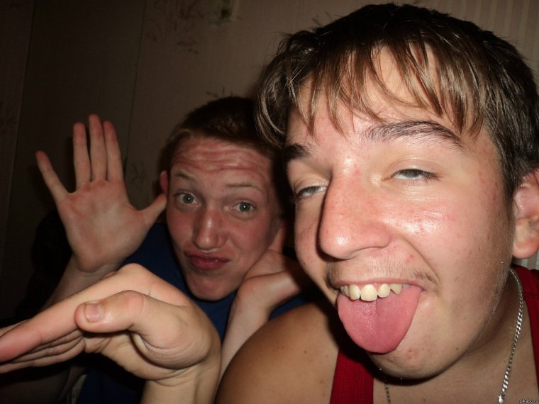 Смешное лицо Мем