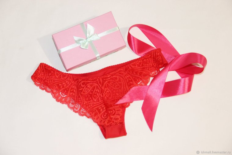 Комплект трусов женских