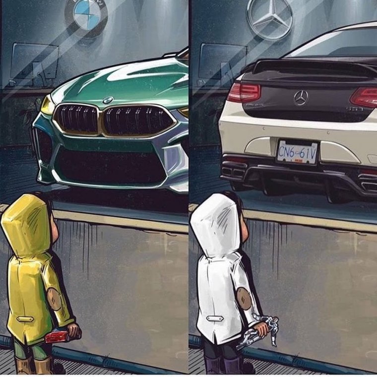 Мальчик у витрины с BMW