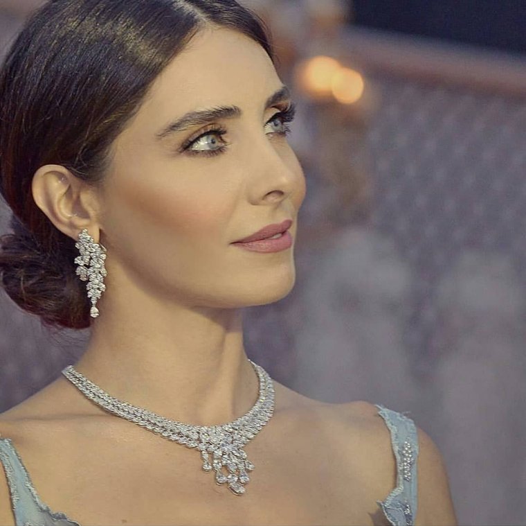 Нур Феттахоглу