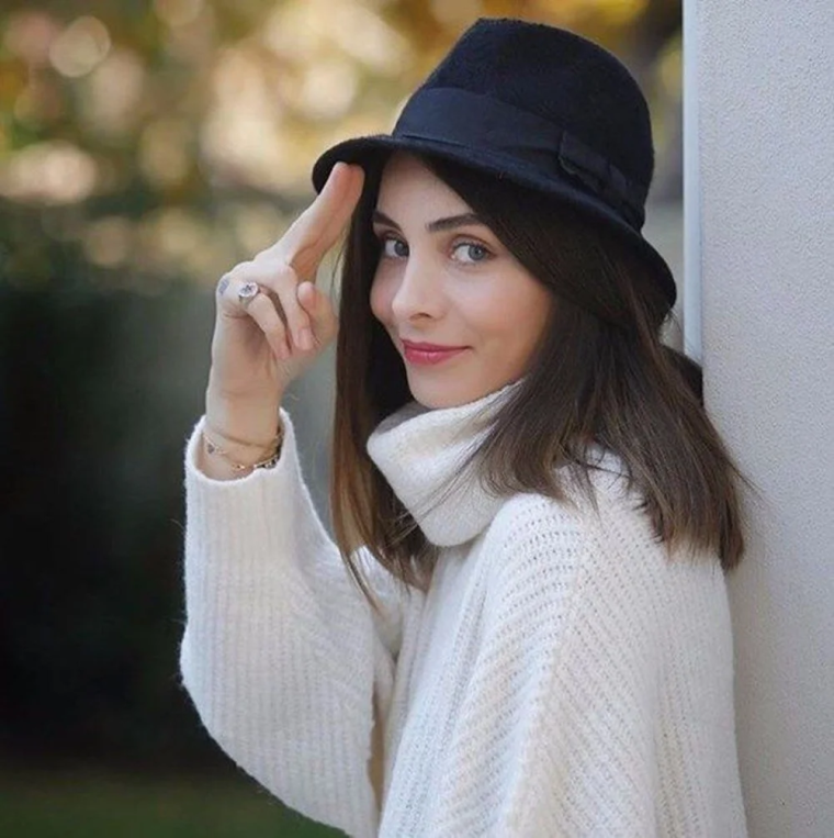 Нур Феттахоглу фото