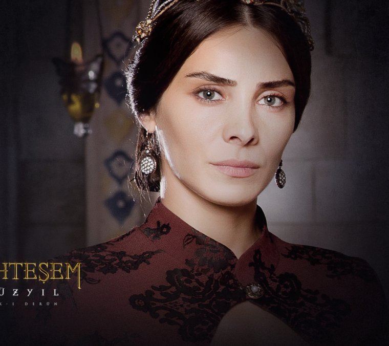 Нур Феттахоглу на природе