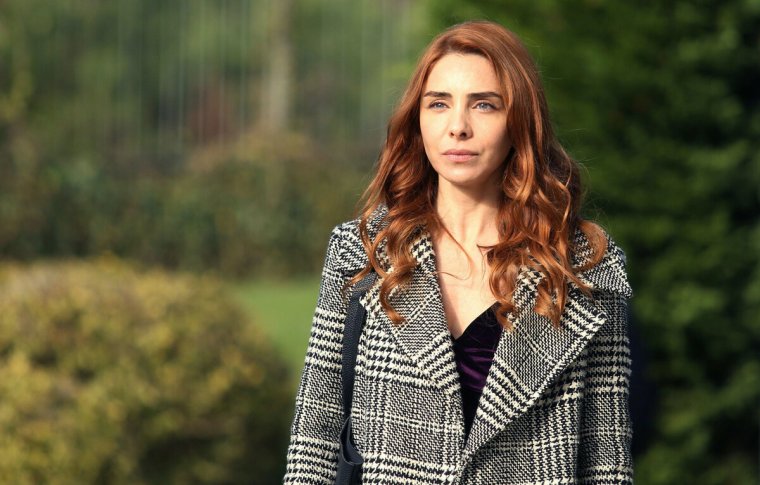 Нур Айсан с детьми