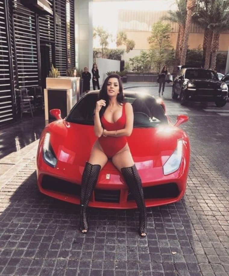 Эми Андерсон до и после пластики