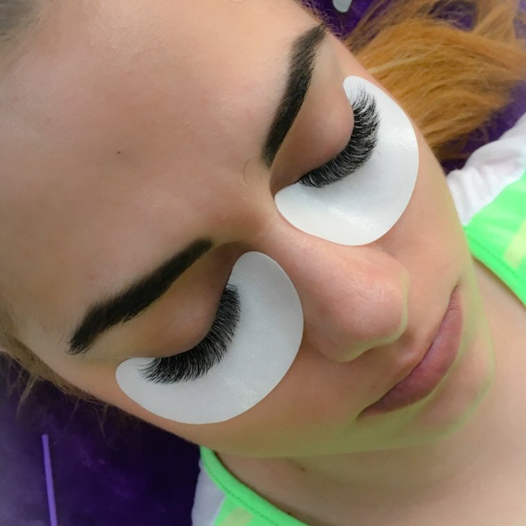 Самые длинные ресницы в мире