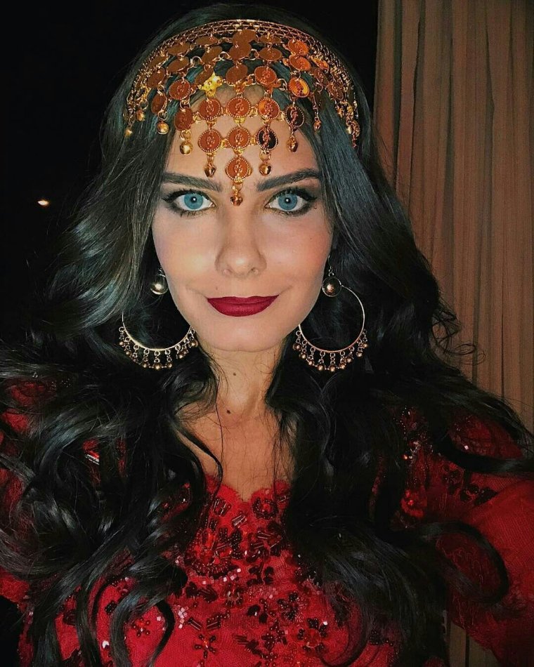 Цыганка на вокзале