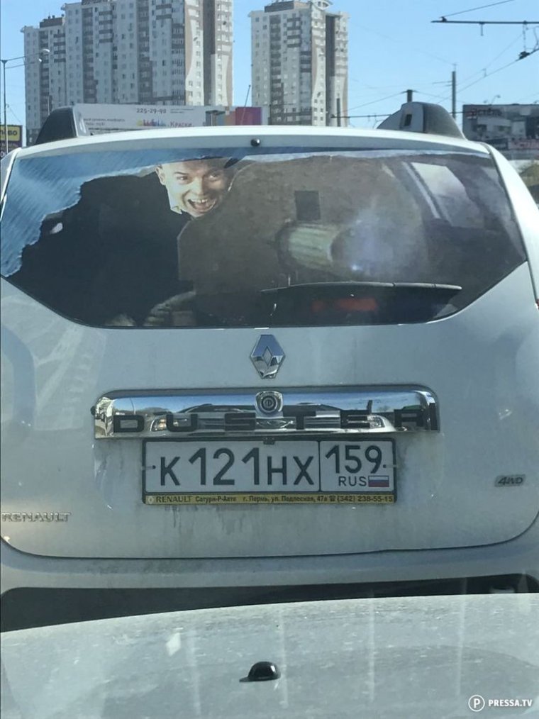 Прикольный значок Рено