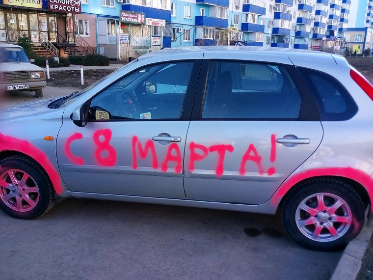 Прикольные наклейки на Рено