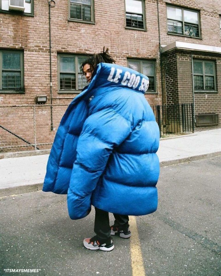 Гигантская куртка