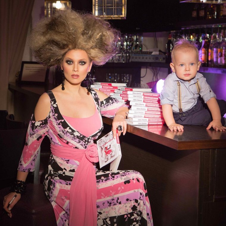 Ленина Лена папарацци