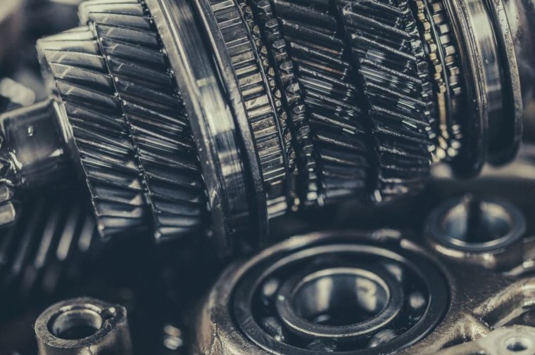 Автозапчасти обложка