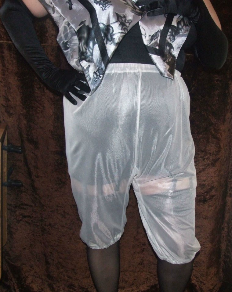 Панталоны на мужчинах