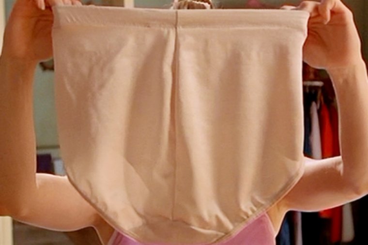 Ив Монтан панталоны