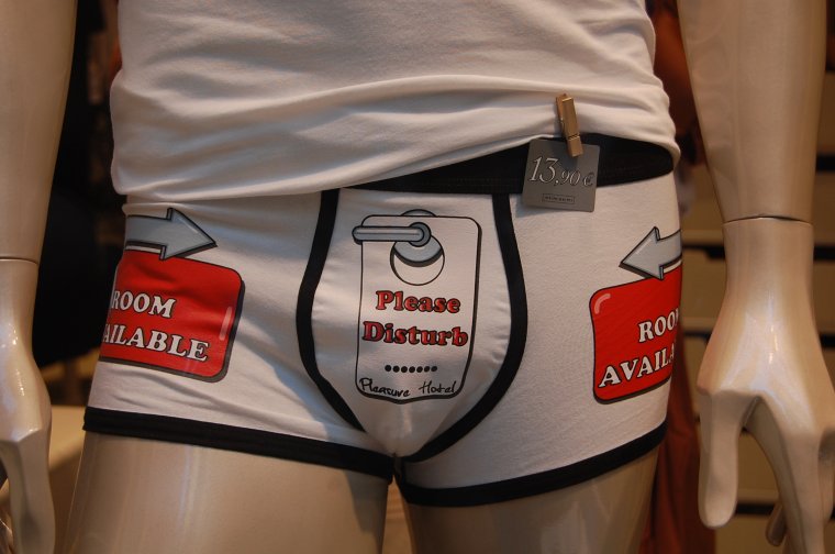 Необычные женские стринги