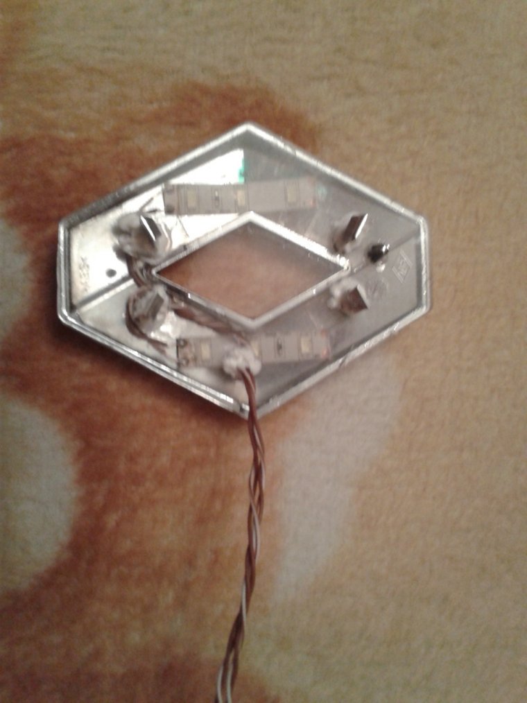 Новый логотип Рено 2021