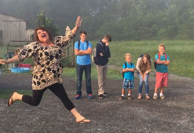 Ура 1 сентября родители радуются