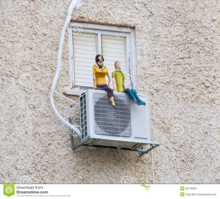 Монтаж кондиционера картина