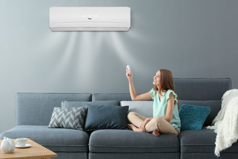 Фотографии на стене