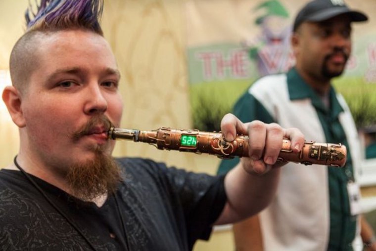 Самый большой вейп