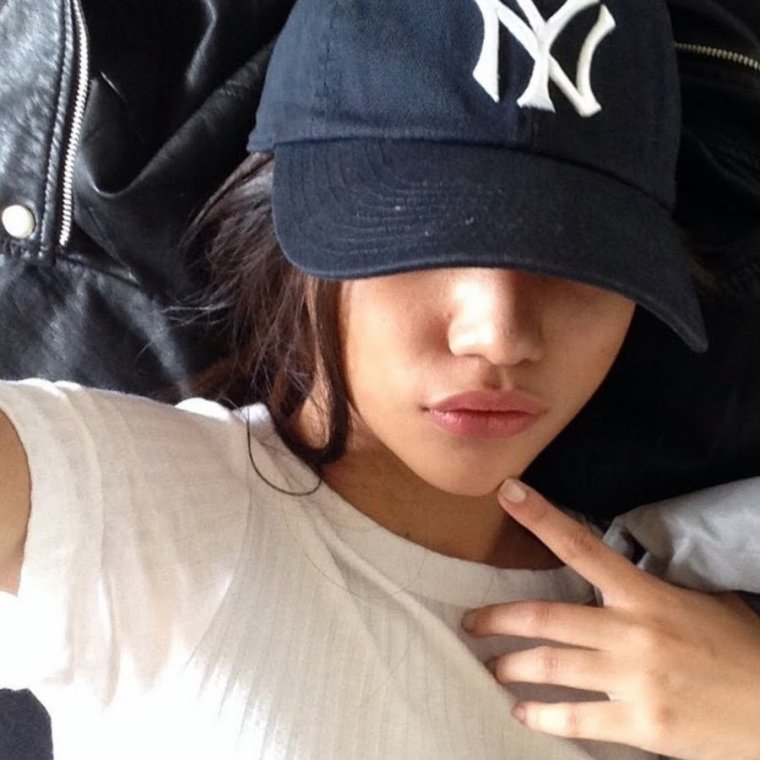 Мышь в очках