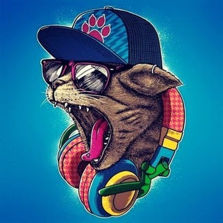 Мышь в фуражке