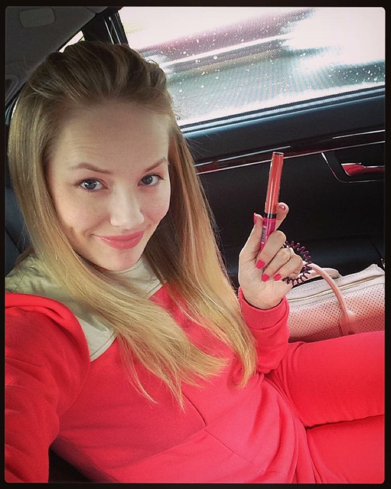 Лера Наумова