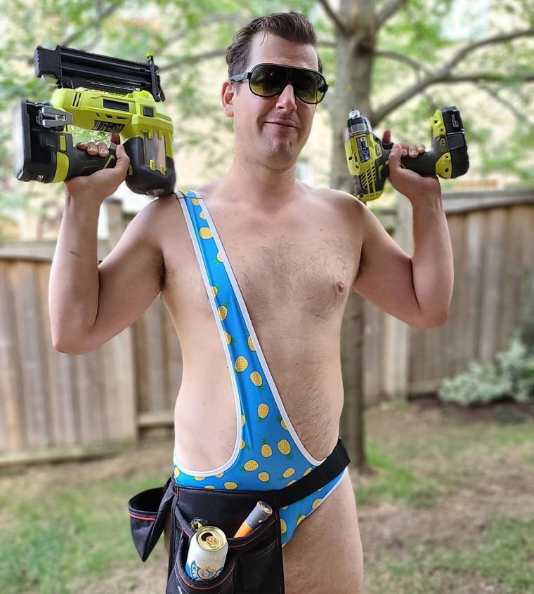 Похожие на Бората люди