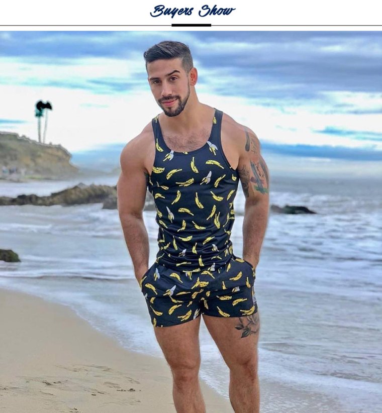 Смешные мужики в купальниках