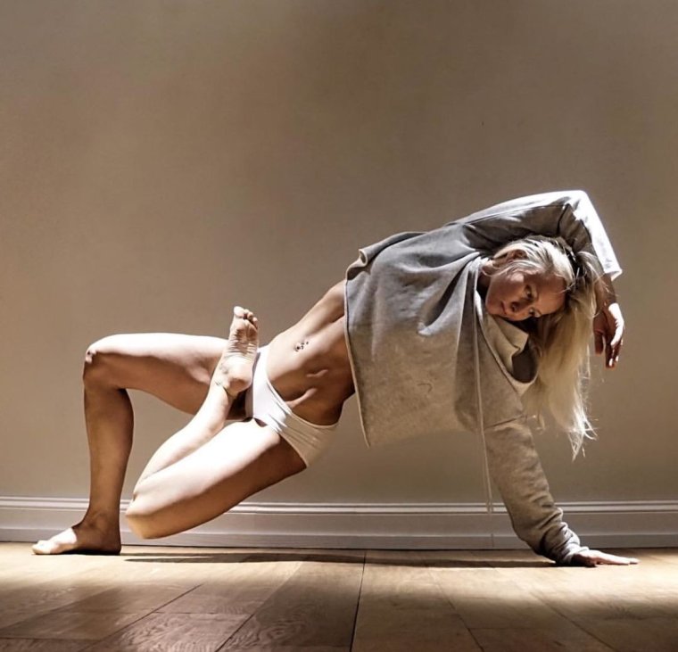 Необычные асаны