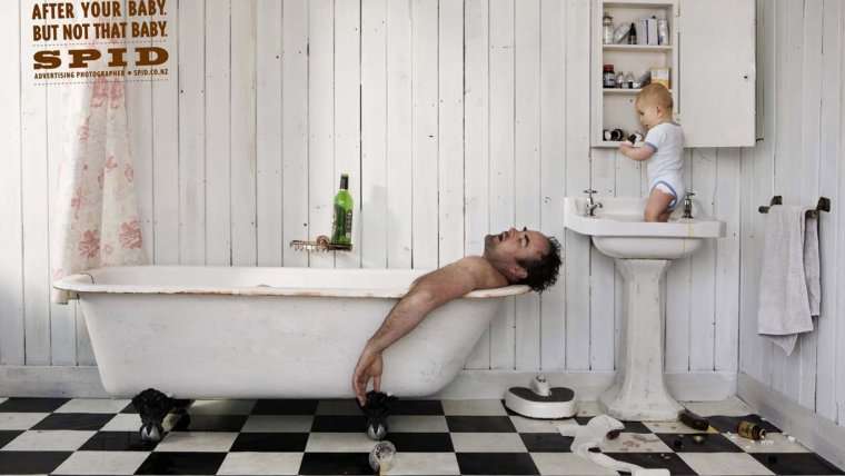 Реклама сантехника креативная