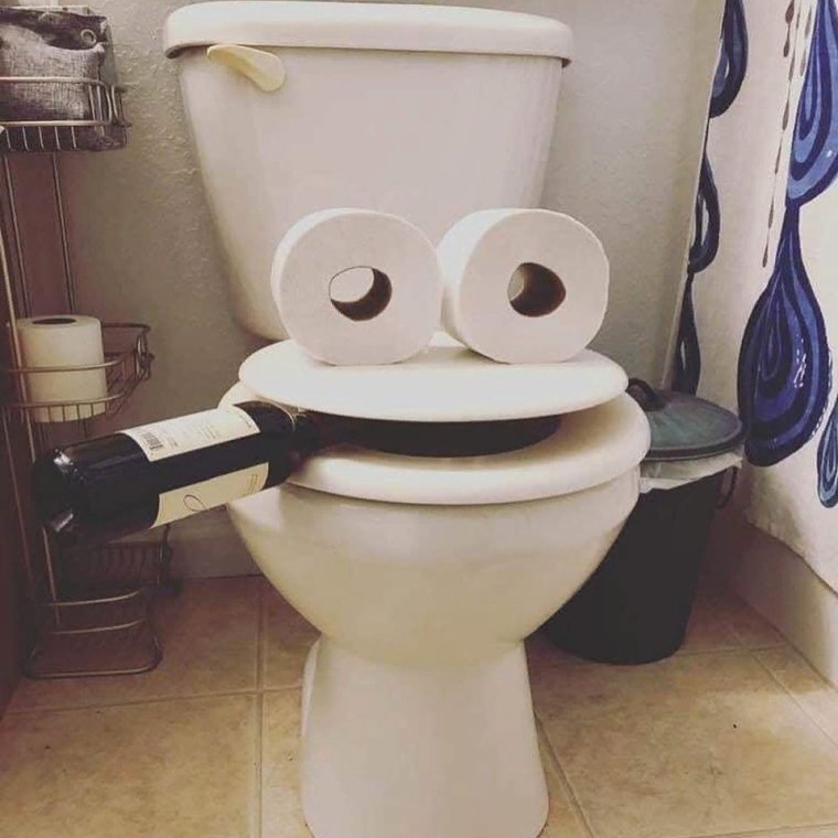 Креативные надписи в туалете