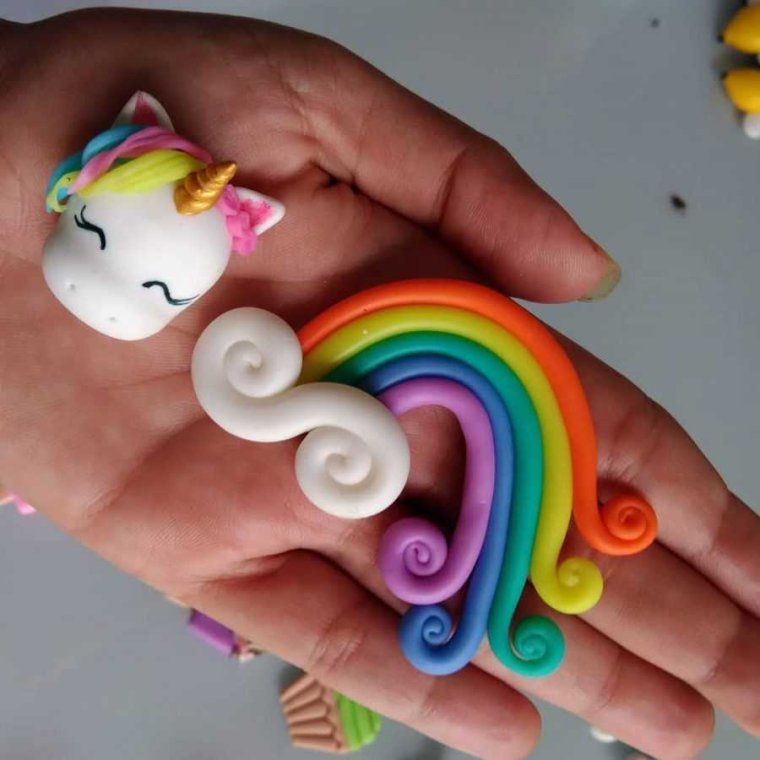 Фигурки из легкого пластилина