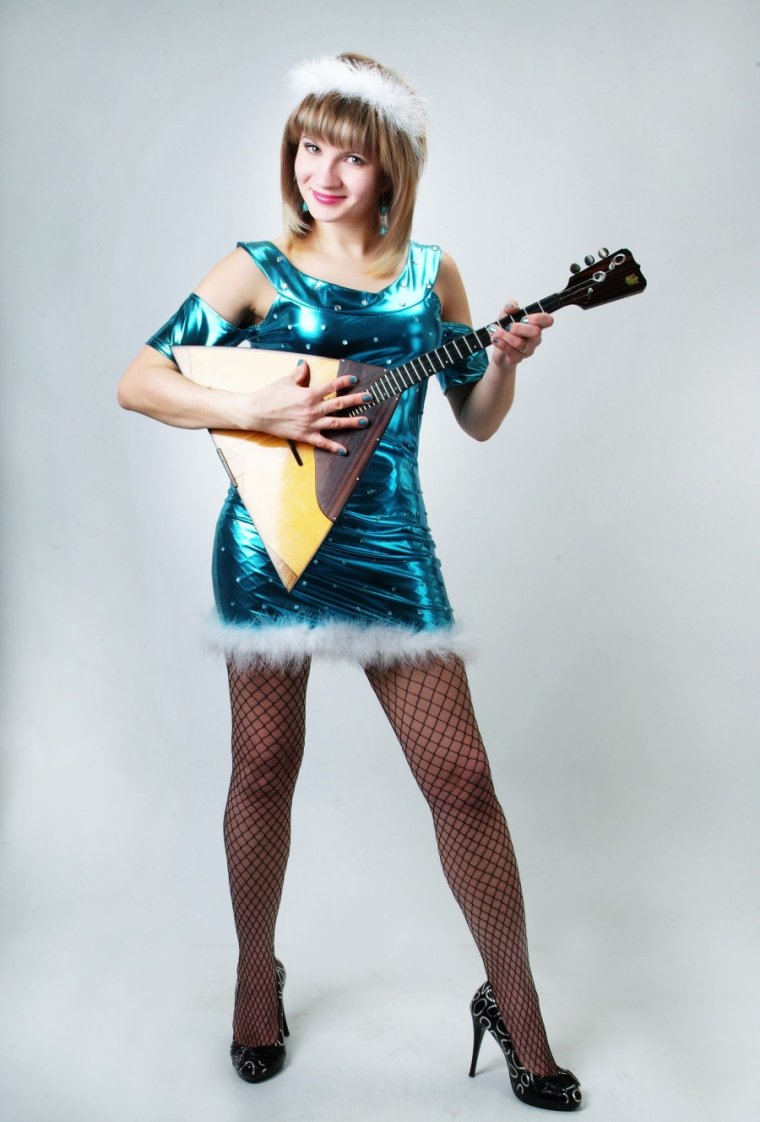 Lady Balalaika ( Elena Vorfolomeeva )