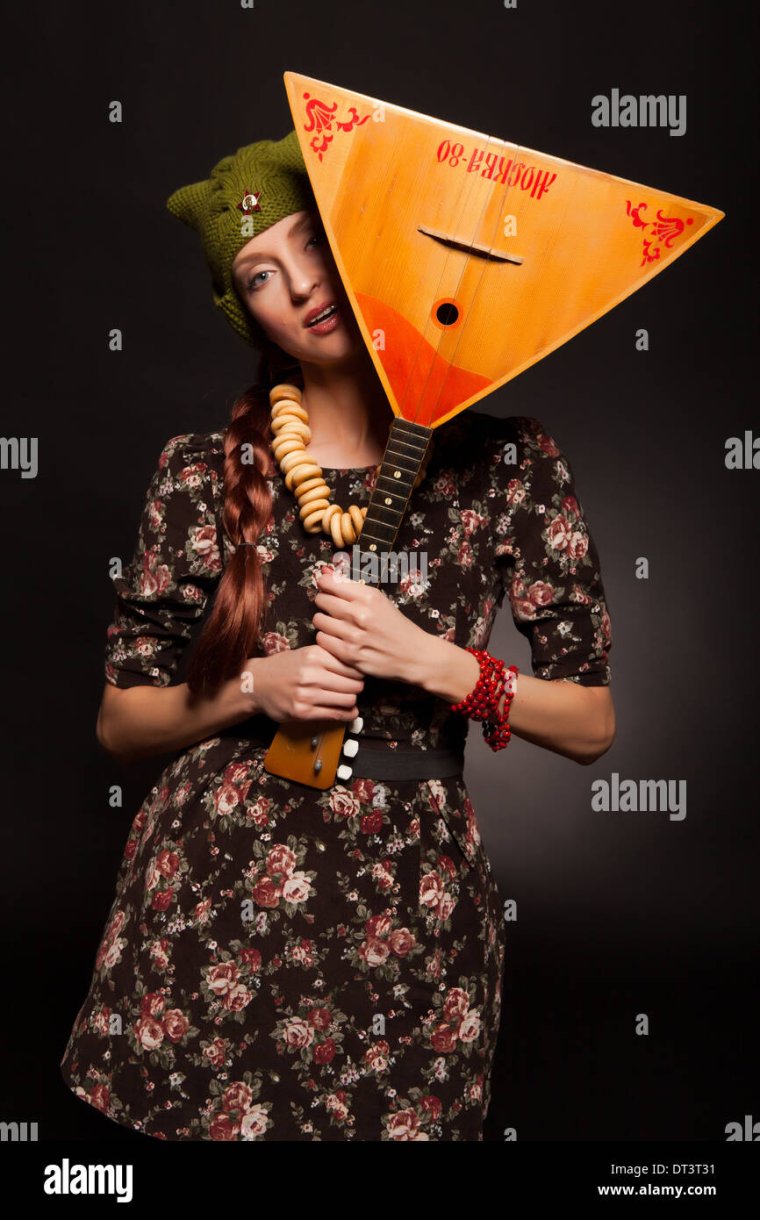 Елена Варфоломеева балалайка