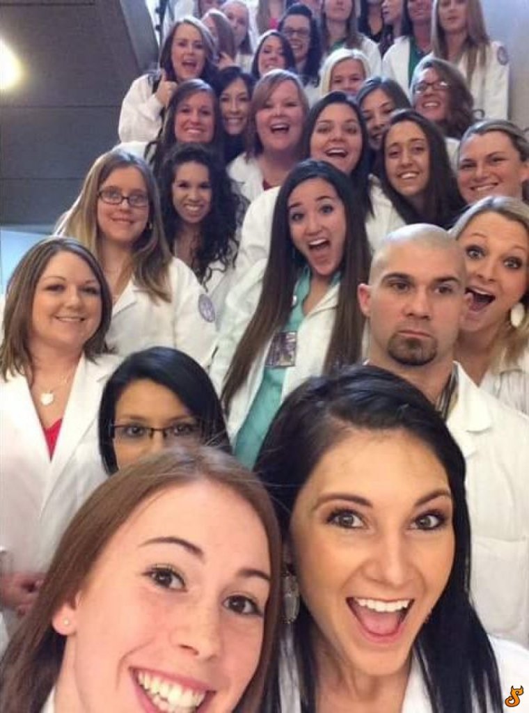 Один мужчина в коллективе