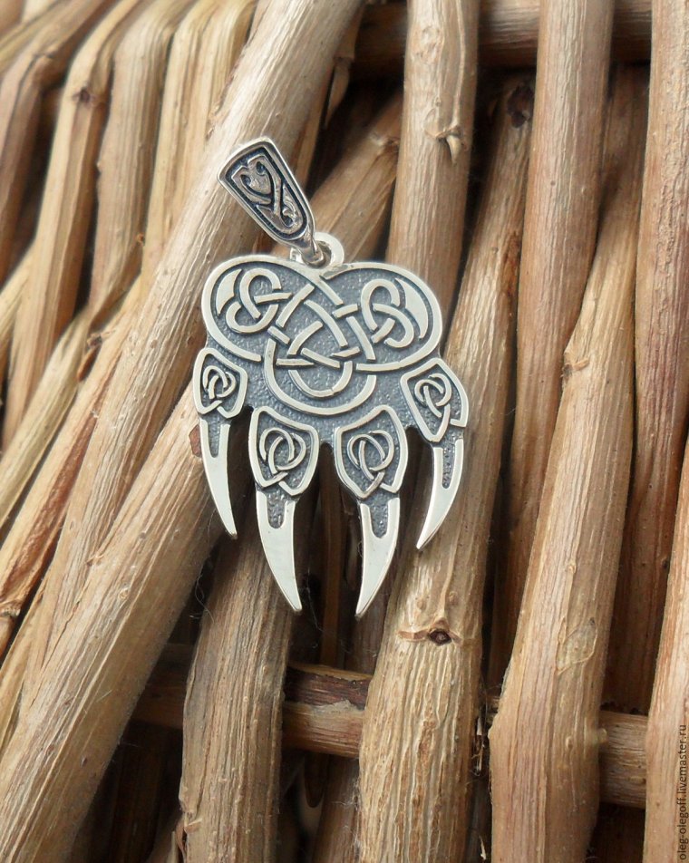 Знак Велеса медвежья лапа