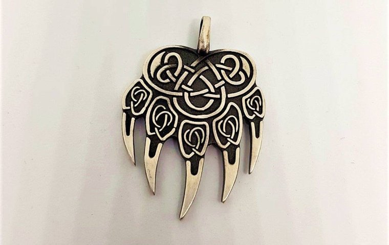 Брелок Волчья лапа