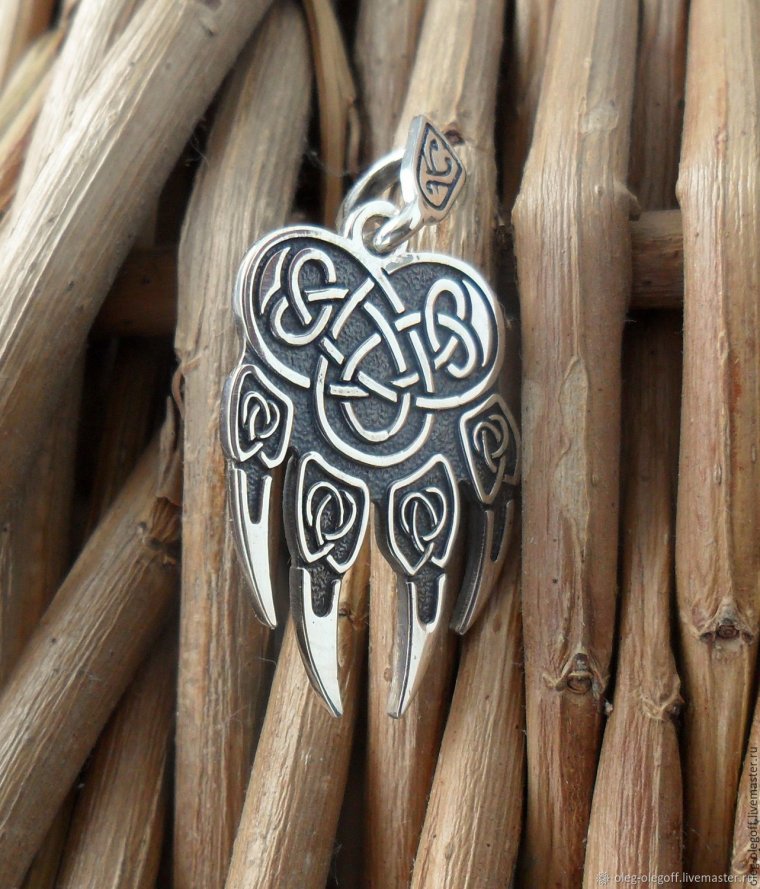 Славянская тематика