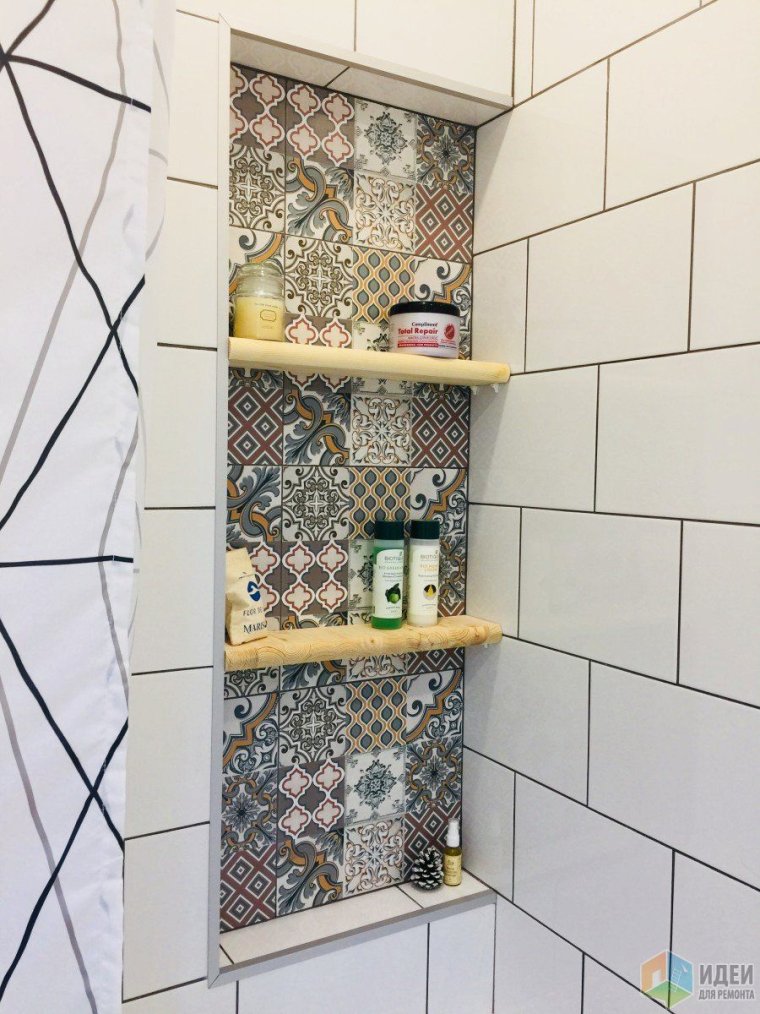 Встроенныемполки в ванной