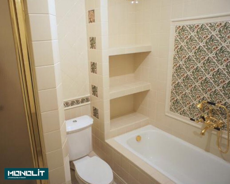 Полки в ванную из плитки