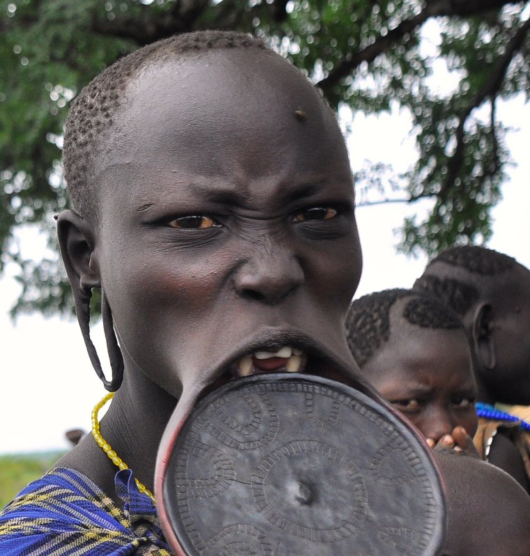 Некрасивая негритянка