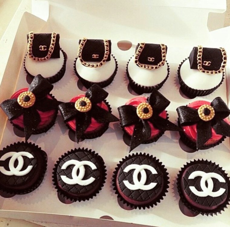Капкейк Шанель